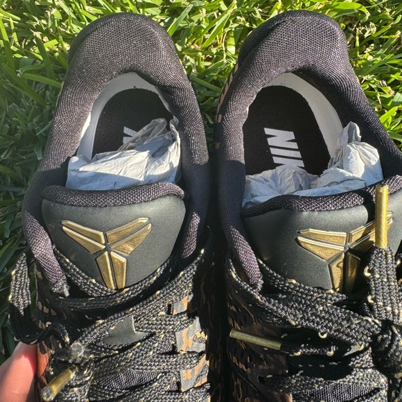 Nike ID Kobe 11 “Mamba Day” (Women’s) - Picture 6 of 11